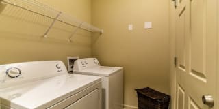 Gateway Crossing Gallery 31