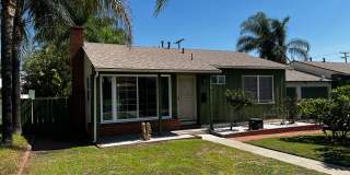 2 Bedroom 1 Bath Duplex for Rent in Montebello with 1 Car Garage Gallery 1