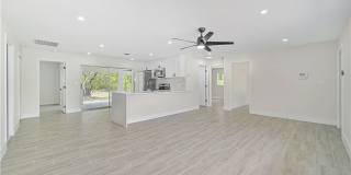 1608 Henry Avenue Gallery 8