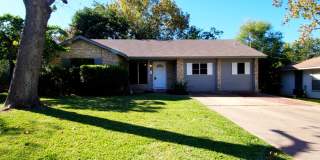 Nice 4 bed 2 bath on tree shaded lot! Nice 4 bed 2 bath on tree shaded lot! Gallery 1