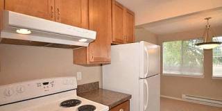 Edmonds Highlands Gallery 15