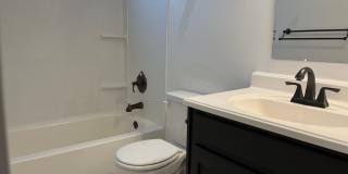 Centrally located 3 bedroom bungalow READY NOW! Centrally located 3 bedroom bungalow READY NOW! Gallery 10