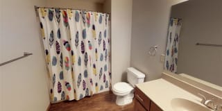 Oxbow Park Apartments Gallery 39