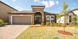 1033 Musgrass Circle Gallery 1