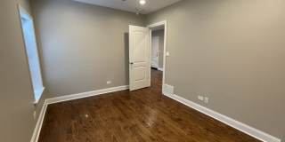 1428 Wilmette Avenue Gallery 24