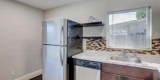 1005 NE 17th Court Gallery 10