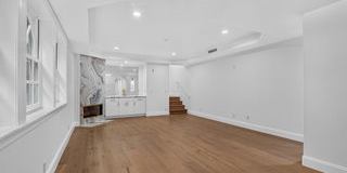 342 North Palm Drive 342 North Palm Drive Gallery 1