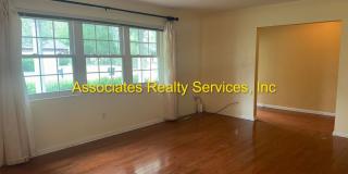 Beautiful 4bed/3bath Corner Lot in Suburban Heights Gallery 7