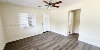 341 NW 35th Ct Gallery 3