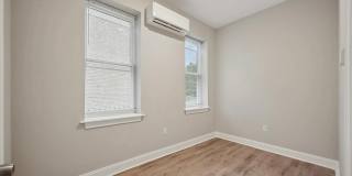 1236 W AIRDRIE Street Gallery 11