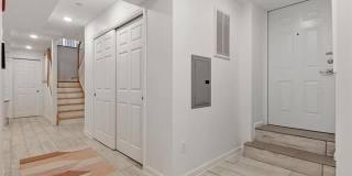 936 PAVONIA AVE Gallery 19
