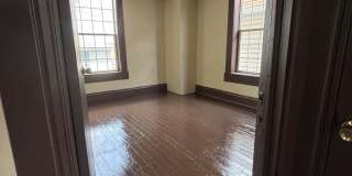 Newly Renovated 4 Bedroom Home Gallery 18