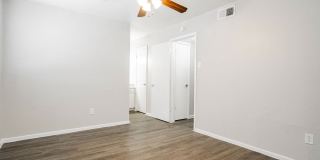 Aero White Rock Gallery 38