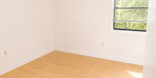 2026 Move-In Special – $500 LEASE SIGNING BONUS!! Cozy 1-Bedroom Apartment with W/D & Parking in Southeast DC Gallery 8