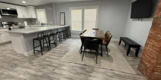 1607 N Pine Street Gallery 4