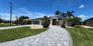 FURNISHED SHORT TERM RENTAL - 3 Bed / 2 Bath - Single Family Pool Home - $5,000/month ** Heated Swimming Pool **Canal View Gallery 71