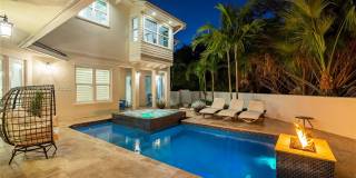 545 SW Indianola St Gallery 49