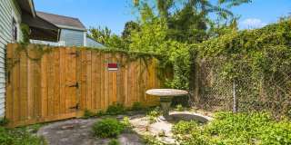 1418 St Bernard Gallery 20