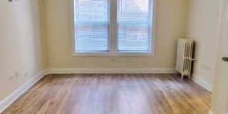 2322 Commonwealth Gallery 13