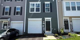 457 HUSKY Trail Gallery 1