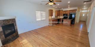 Great 2 Bedroom 2 Bath Duplex Gallery 4