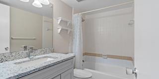 11 DONDANVILLE Road unit: 3 Gallery 17