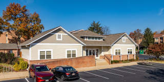 Willowdale Crossing Gallery 21