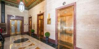 32 Peachtree Street NW Gallery 21