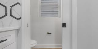 961 Heyl Avenue Gallery 27