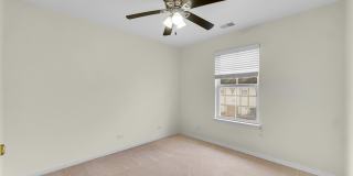 1114 N CLAREMONT Drive Gallery 15