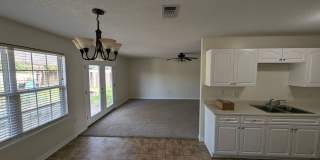 Updated 4‑Bedroom Home on a Quiet Street — 1,695 sq ft, Large Garage — Now Accepting Applications Gallery 15