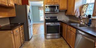 1579 Laclede Road Gallery 6