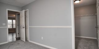 4BDRM, 3.5BA w/Fenced Yard in Sedona Woods! $2900/mo Gallery 60