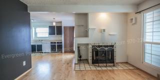 Beautiful One-Bedroom Apartment with Washer/Dryer Near CSU! Gallery 7