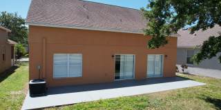 4 Bedroom - 2.5 Bath - Two Story - Large Patio Gallery 21