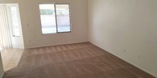 SPACIOUS HOME IN GREAT NORTHWEST LOCATION! Gallery 4