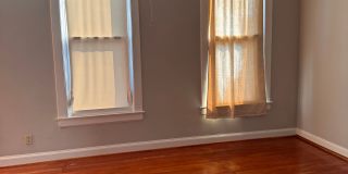622 Baxter Avenue Gallery 1