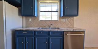 NEW IN MANAGEMENT - AVAILABLE NOW! Gallery 5