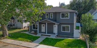 E. 7th Duplex E. 7th Duplex Gallery 1