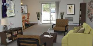 Hamilton Village Gallery 5