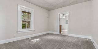 3 Bedroom Home For Rent - 3410 Easton Blvd Gallery 5
