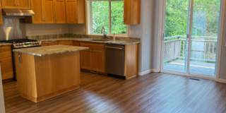6106 Northeast Oar Drive Gallery 1