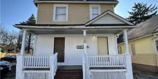 301 Weaver Street unit: 2 Gallery 1