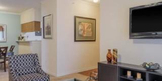 1143 Southcreek Dr Gallery 1