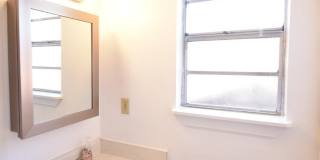 6321 Lance Street Gallery 16