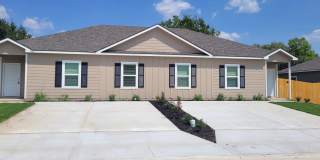 Stylish Modern Duplex in Seguin! Gallery 1