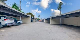 Modern Courtyard-Style Living in Hyde Park — Secure, Pet-Friendly & Minutes from LAX Gallery 16