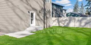 Fully Fenced  4 Bed 3 Baths Newer Construction Home Gallery 31