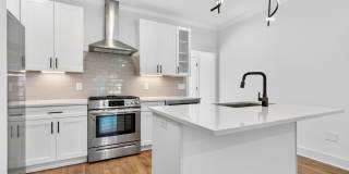 413 Lellyett Street Gallery 22