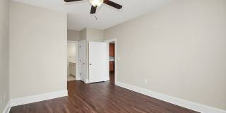 400 North Church Street #414 - 1 Gallery 48